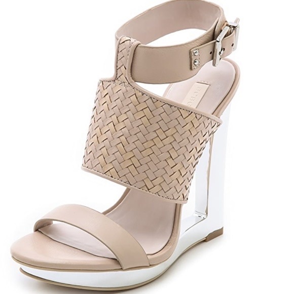 BCBGMAXAZRIA Mave cut-out Wedges 39 - Picture 5 of 9